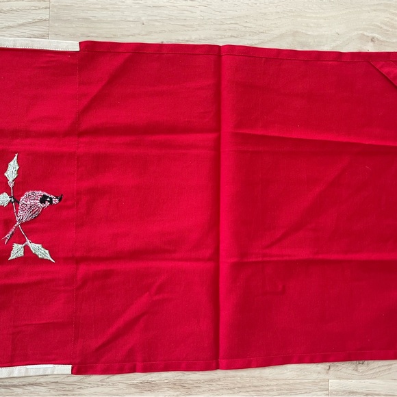 New! Cardinal embroidered tea towel Buy 2 for $20! - Picture 4 of 5